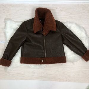 Forever 21 Sherpa and Faux Leather Bomber Jacket Size Small